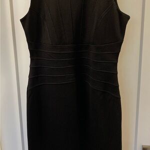 Stylish Black Sheath Dress Ivanka Trump